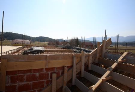 GRADBIŠČE CENTRA ZAŠČITE IN REŠEVANJA RAKEK 02 FOTO LJUBO VUKELIČ